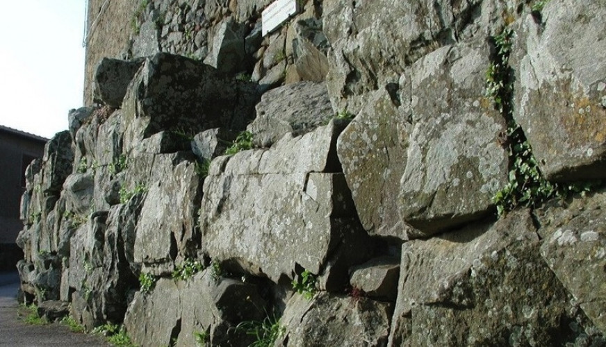 Mura dell'Arce
