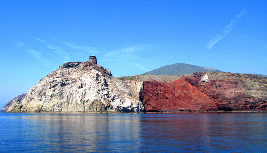 Capraia_calarossa_001.jpg